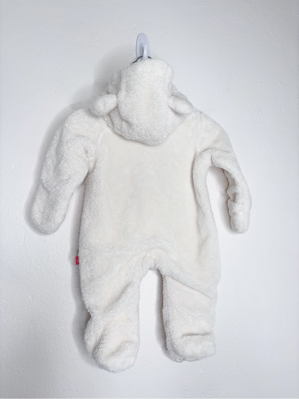 Magnetic Me Minky Pram Hooded Bear Foot Cozy Bunting Size 0-3 EUC - Picture 3 of 7